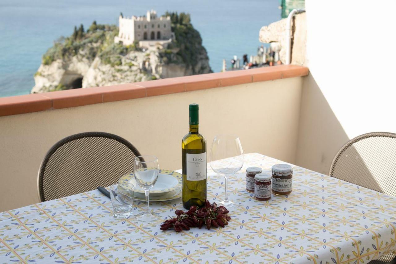Lo Splendore Del Borgo Tropea Luaran gambar