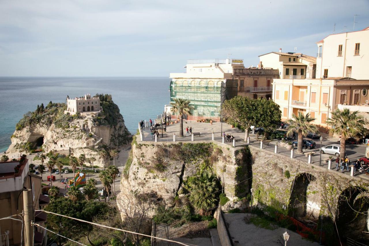 Lo Splendore Del Borgo Tropea Luaran gambar