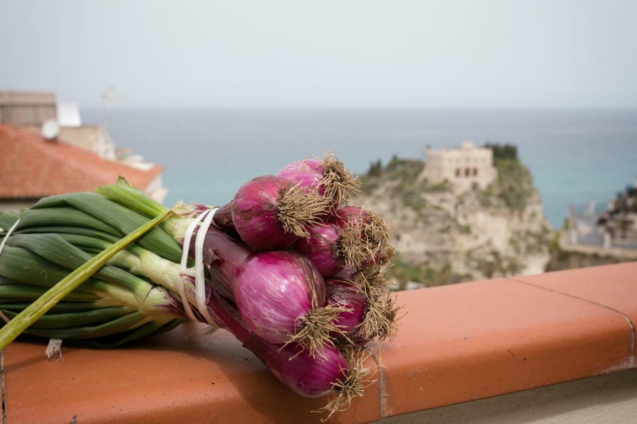 Lo Splendore Del Borgo Tropea Luaran gambar