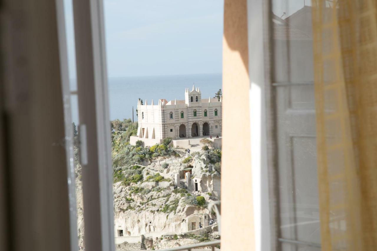 Lo Splendore Del Borgo Tropea Luaran gambar